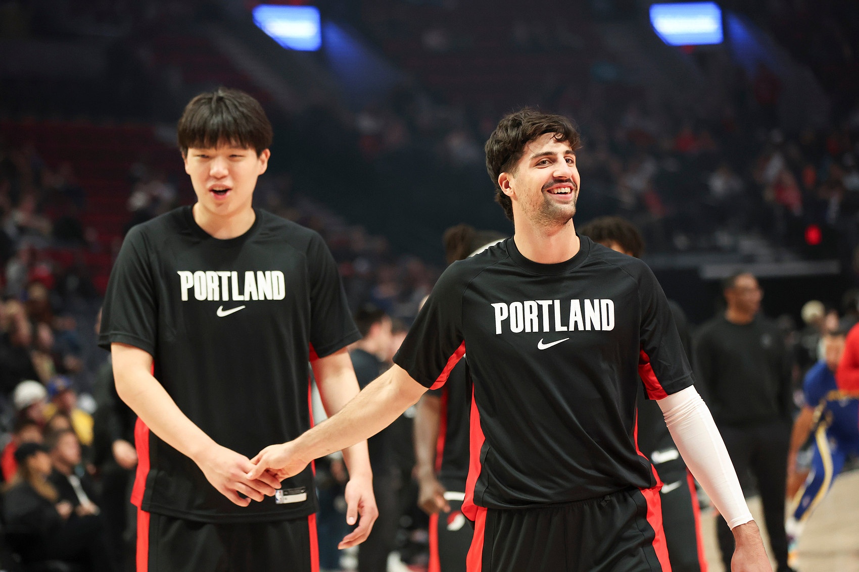 开云官方-明日战湖人！阿夫迪亚小概率出战 格兰特霍勒迪杨瀚森出战成疑