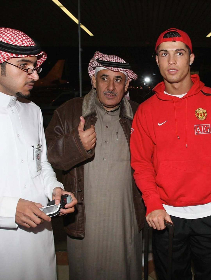 开云网页-C罗18年前首访沙特阿拉伯|克里斯蒂亚诺·罗纳尔多_新浪体育_新浪新闻