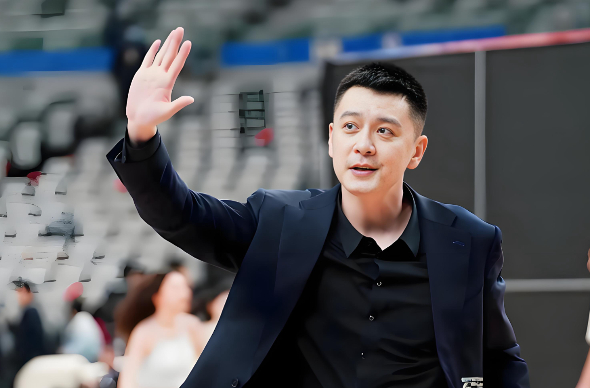 kaiyun-辽宁输给新疆队19分！杨鸣留下了4大谜题，球迷看不明白